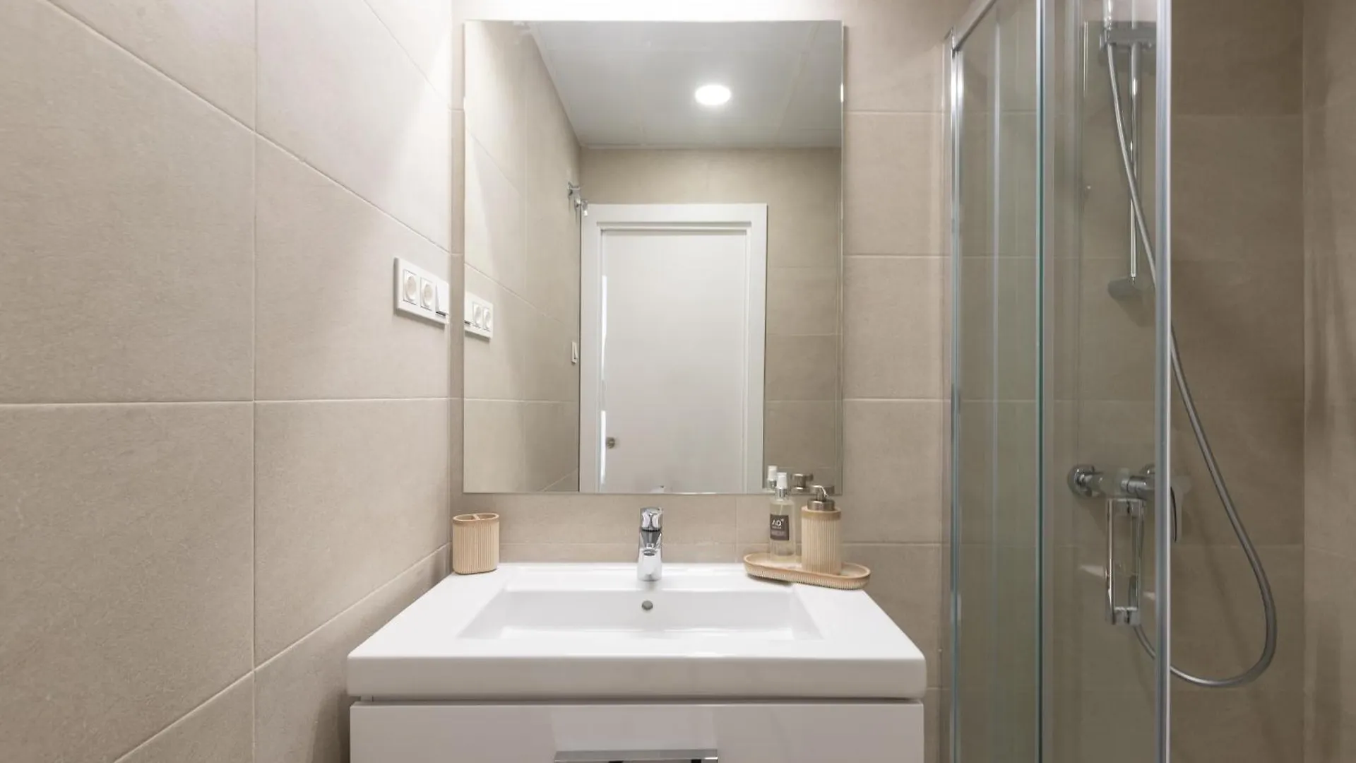 Unique Three-Bedroom Apartment In The Heart Of Málaga